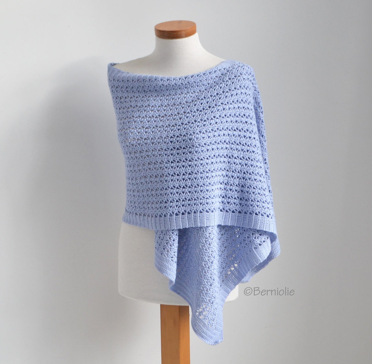 Naylene, crochet shawl pattern, pdf