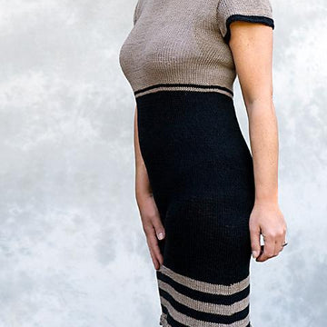 Yvette - Knitted dress with lace border