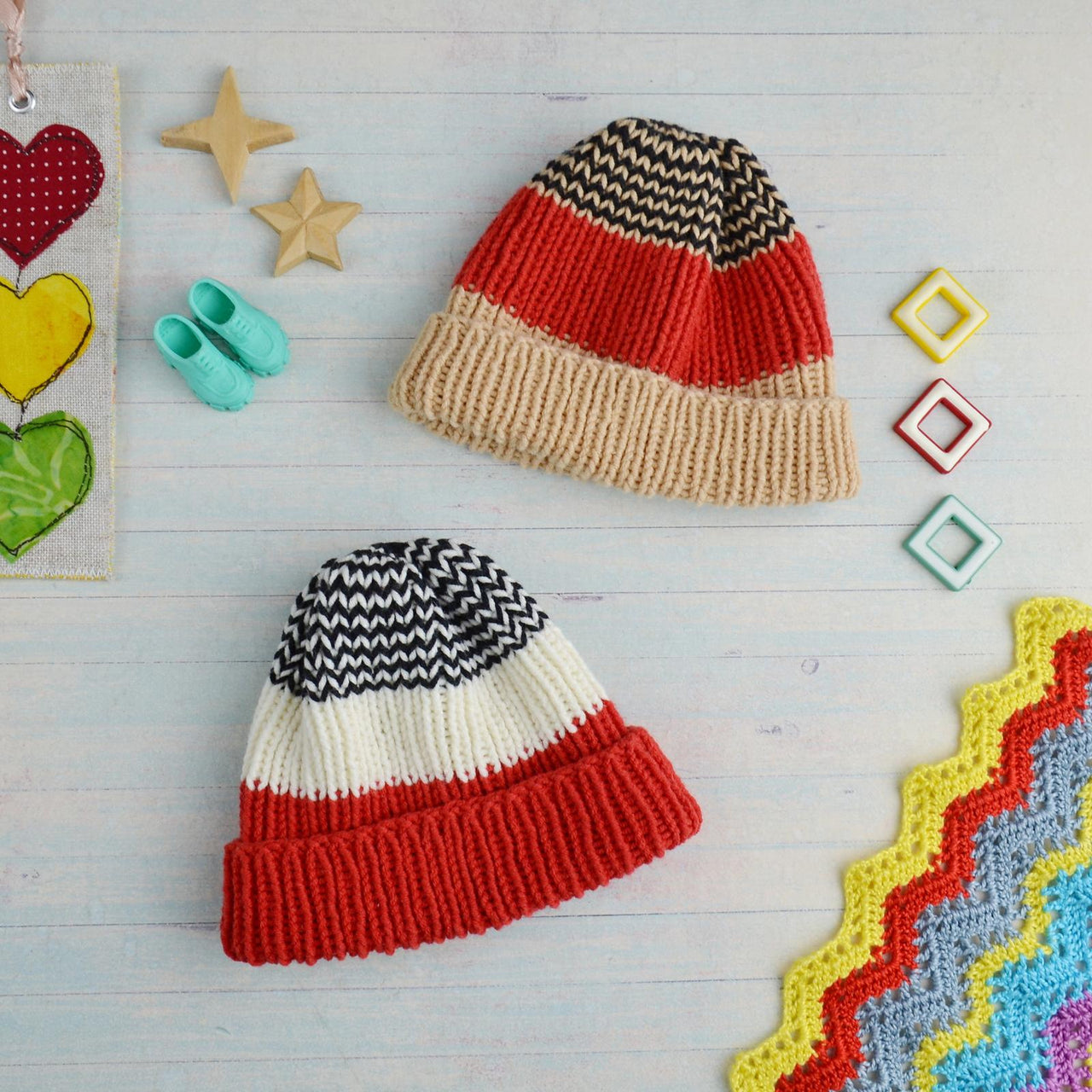 Two striped hat for Blythe