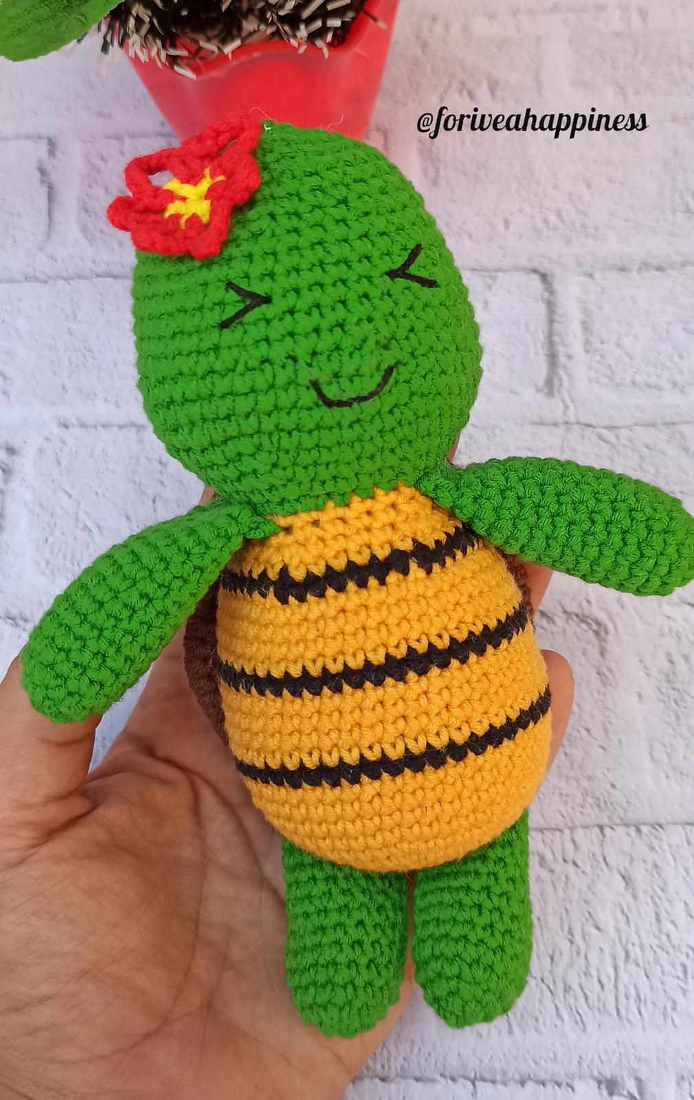 Turtle Pair crochet pattern