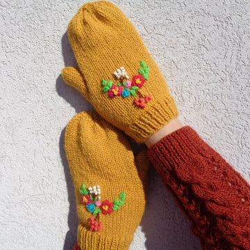Floral Bouquet Mittens Gloves