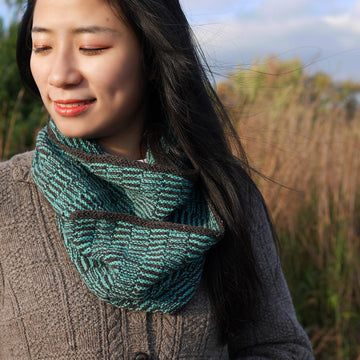 Sweet Tweed Cowl