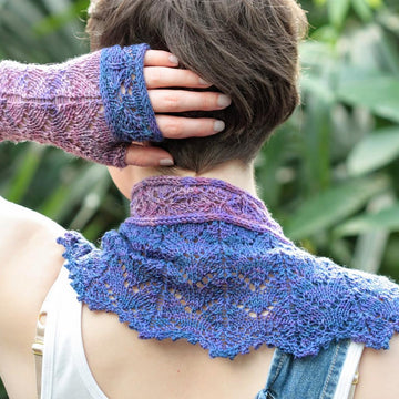 Demoiselle Cowl and Mitt set