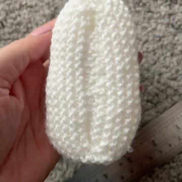 Knit Flat Baby Booties Pattern – 4 Sizes