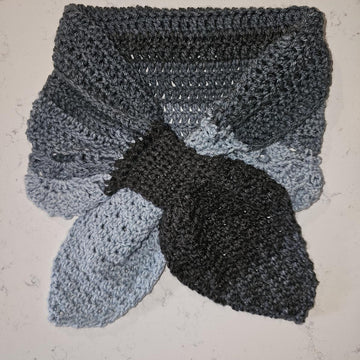 Reversible Collared Scarf