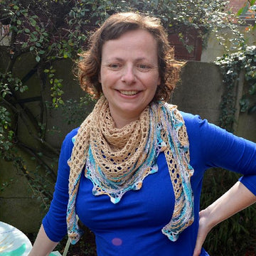 Tender sandstorm shawl