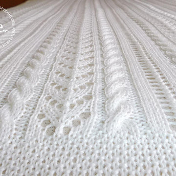Lace and Cable Baby Blanket - P053