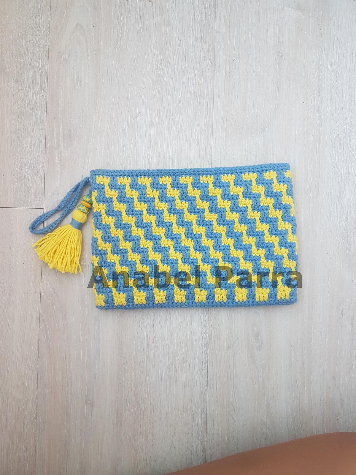 Mosaic Clutch