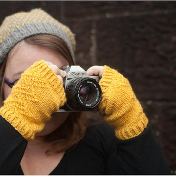 Zig Zag Mitts
