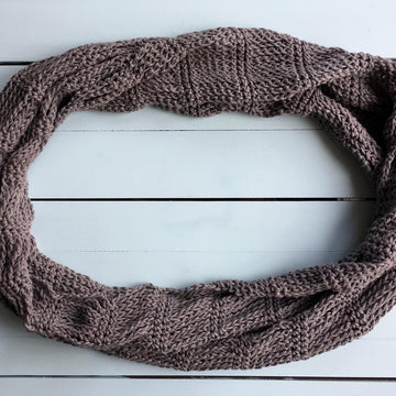 Crochet Cowl Pattern: Too-Cool-For-School Cowl