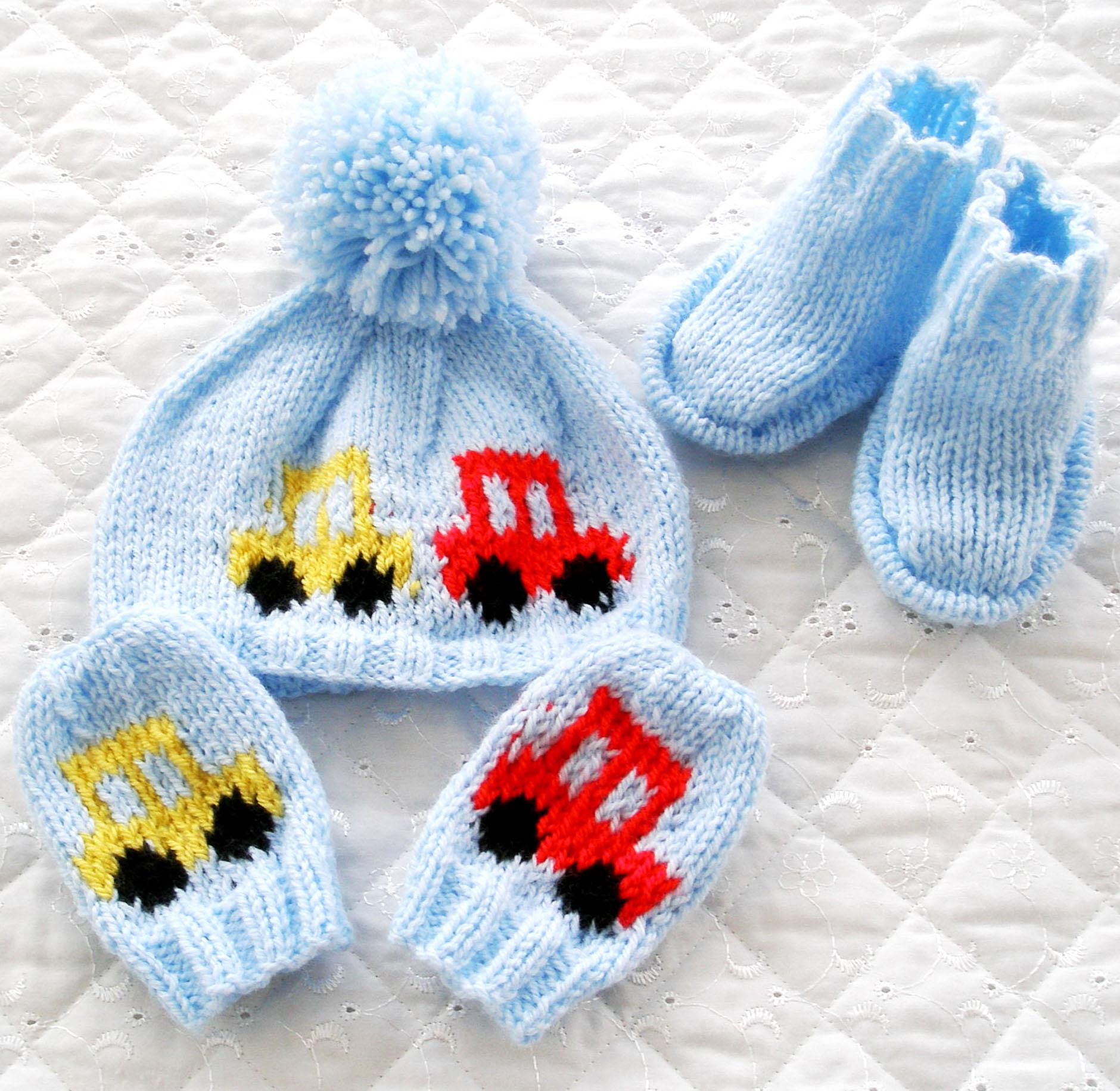 Knitting pattern Baby Boy Train motif 0-6 Months