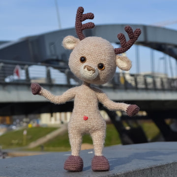 Little Reindeer Crochet Pattern, amigurumi toy PDF