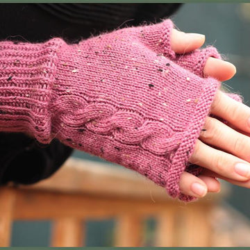 Pine Court Mitts