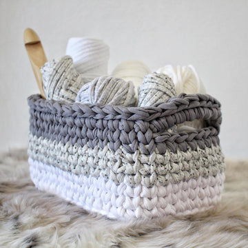 Easy Ombre Rectangle Basket