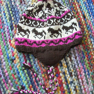 Mom & baby love horses beanie set