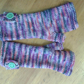 Bootiful Button Mittens