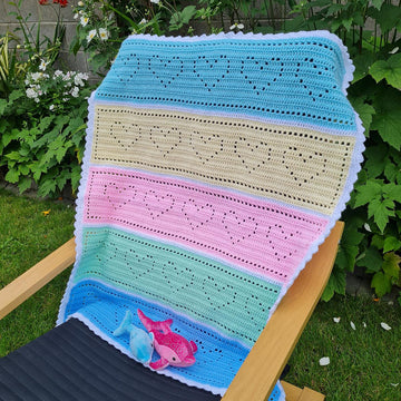 Full of Hearts Filet Blanket