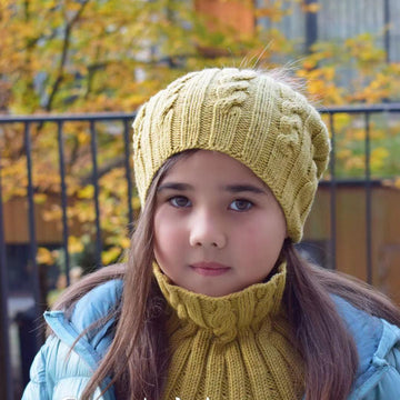 Happy Slouchy Cable hat