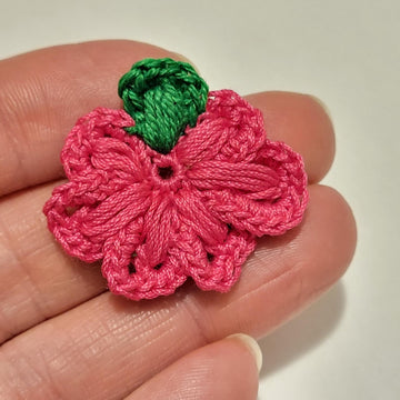 Pink tiny cozy crochet flower pattern