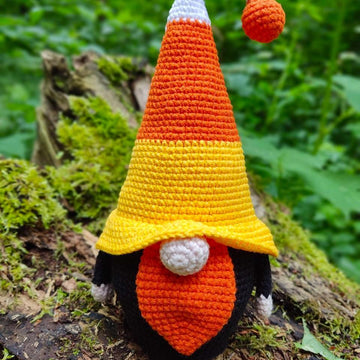 Gnome candy corn