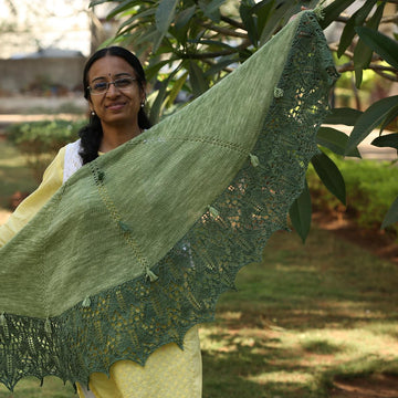 Echoing Green Shawl
