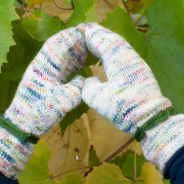 Enchained Mitts