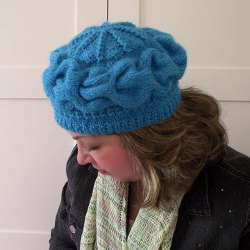 Nela Hat