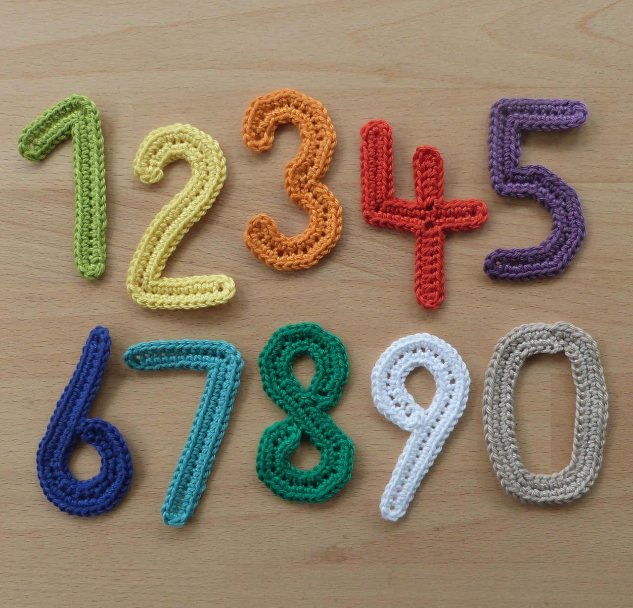 Numbers 0-9 crochet pattern