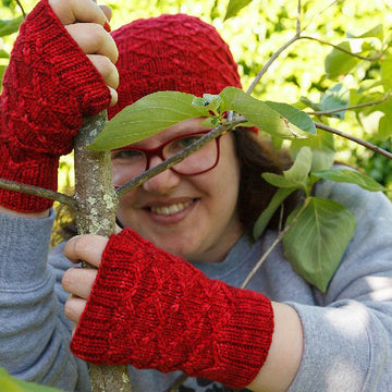 Rose Jam Mitts