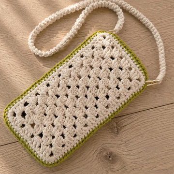 Small Crossbody Bag with Dandelion Appliqué T38