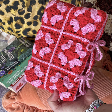 Ribbon Tie Granny Square Book Cover Pattern