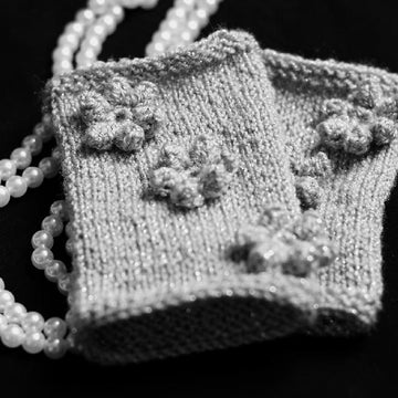 Glitzy Gloves