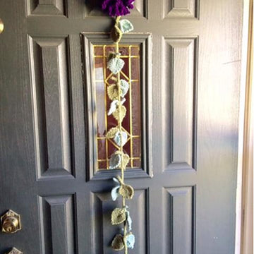 Oak Leaves and Mum Garlands