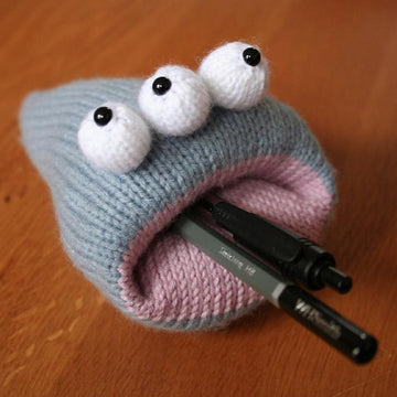 Hungry Desk Worms