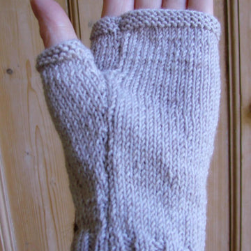 Labrador Retriever fingerless mitts