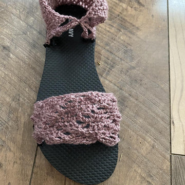 Sandal