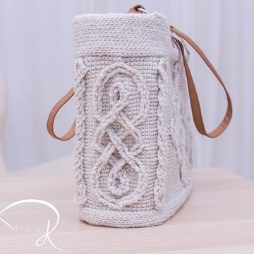 Infinity Crochet Cable Handbag