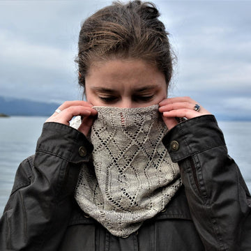 Stitches in Time Cowl
