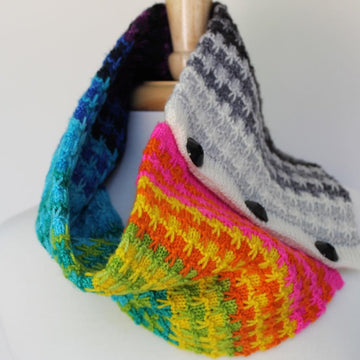 Amazing Technicolor Dream Cowl