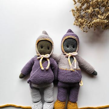 Clothes for The Oak Folk Doll Set O