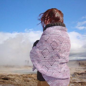 Luscious summer shawl (English & Swedish)