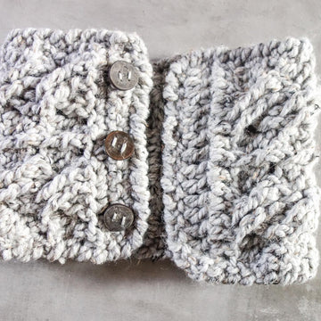 026-Buttonned chunky cowl