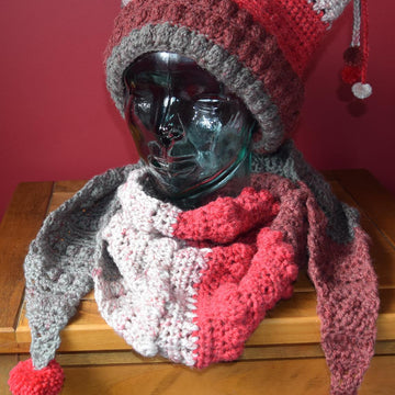 Red Velvet Square Hat