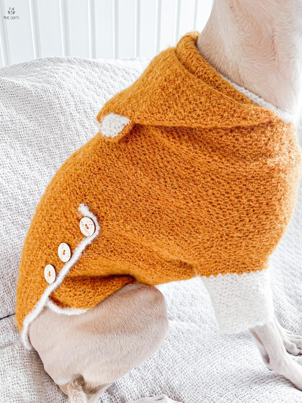 Doggo no 19 sweater