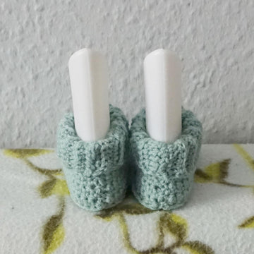 Crochet Pattern for the Baby Booties Angel
