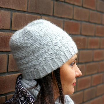 Szron Hat
