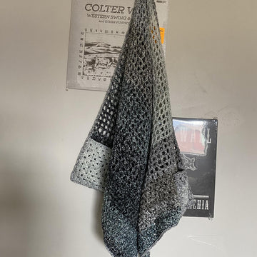 Cathy Mesh Pocketed Shawl