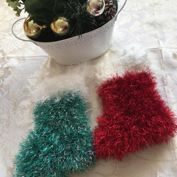 Chunky Tinsel Yarn Christmas Stocking Knitting Pattern