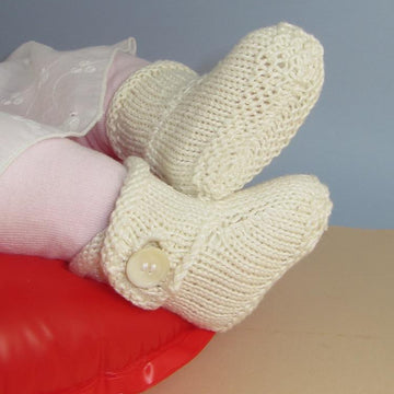 Baby Simple Trim One Button Booties