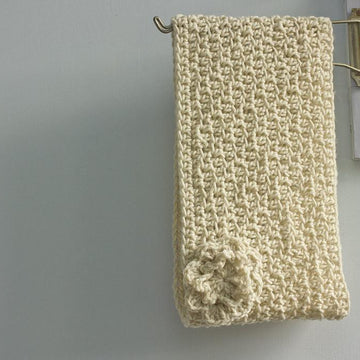 Easy Crochet Flower Cowl